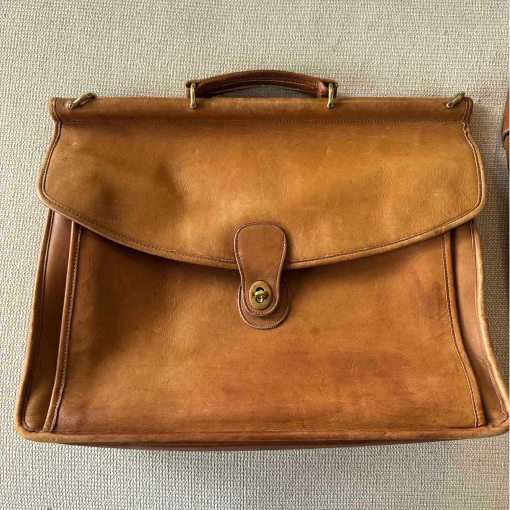 Coach Beekman Brief